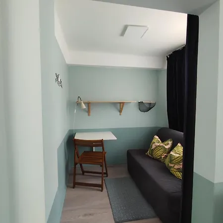 Levelke Mini Casa de Férias Gárdony